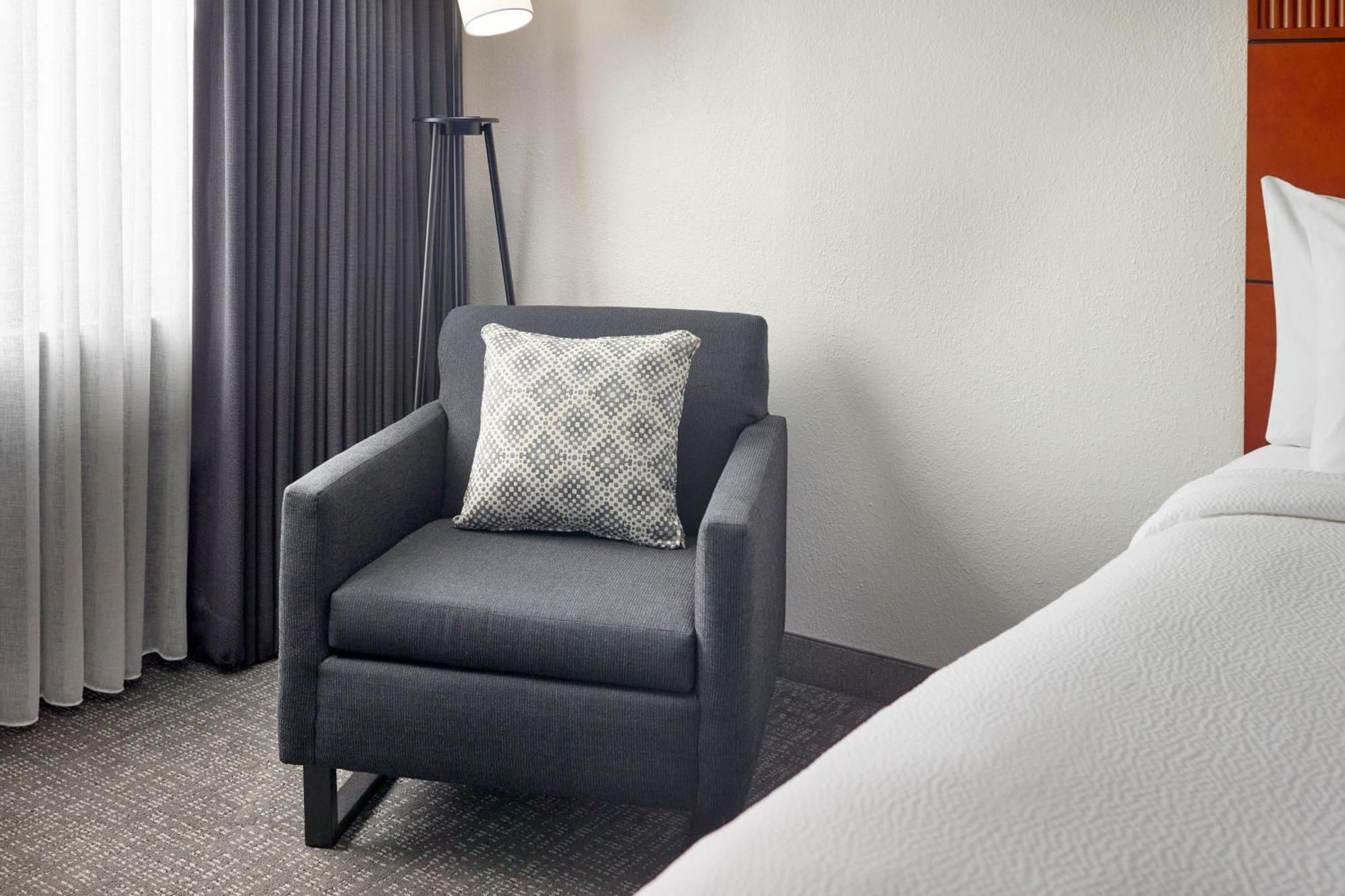 Hotel Courtyard By Marriott Augusta Extérieur photo